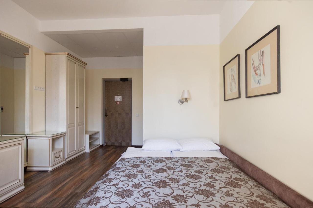 Hotell St. Barbara 3*